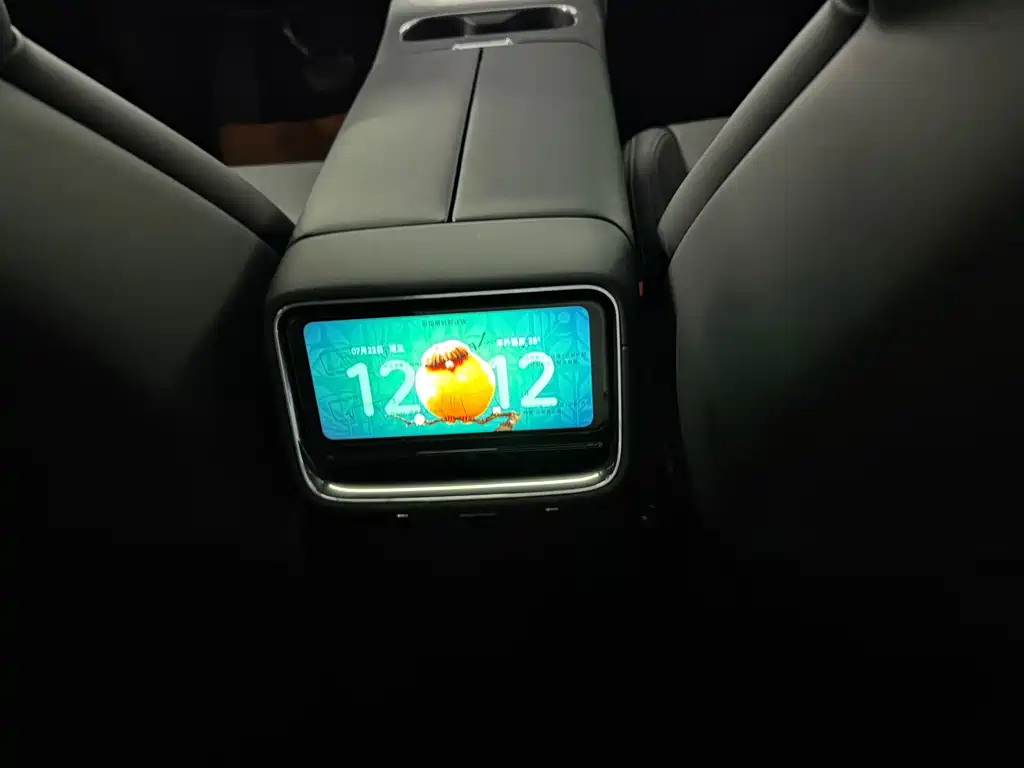 Xiaomi SU7 — миниатюра 14