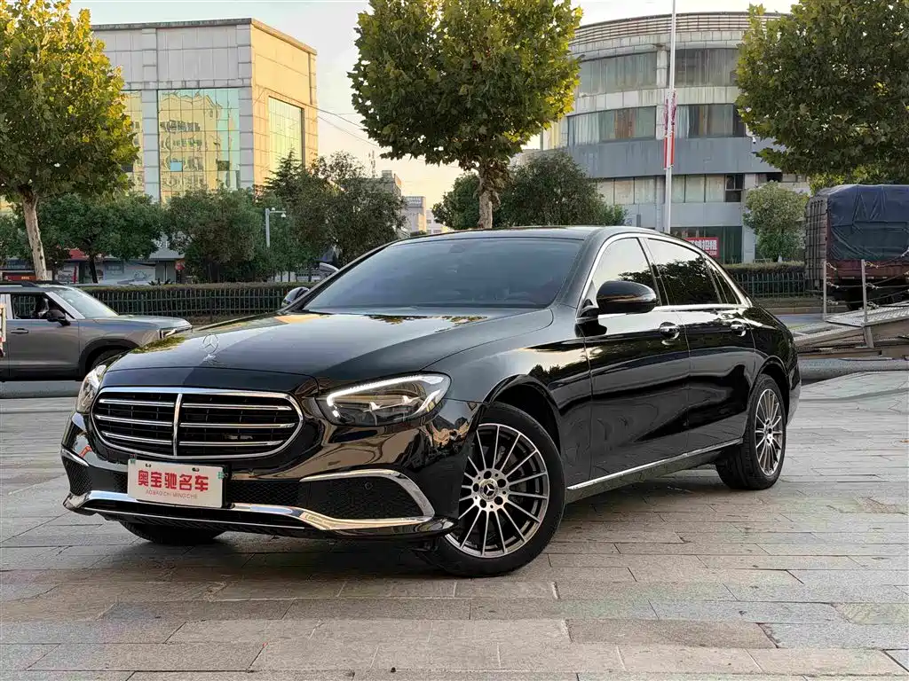 奔驰E级 2022款 改款二 E 260 L 2022