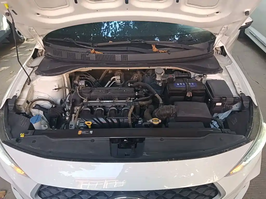 Hyundai Elantra — миниатюра 20