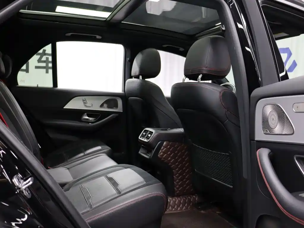 Mercedes-Benz GLE AMG — миниатюра 24