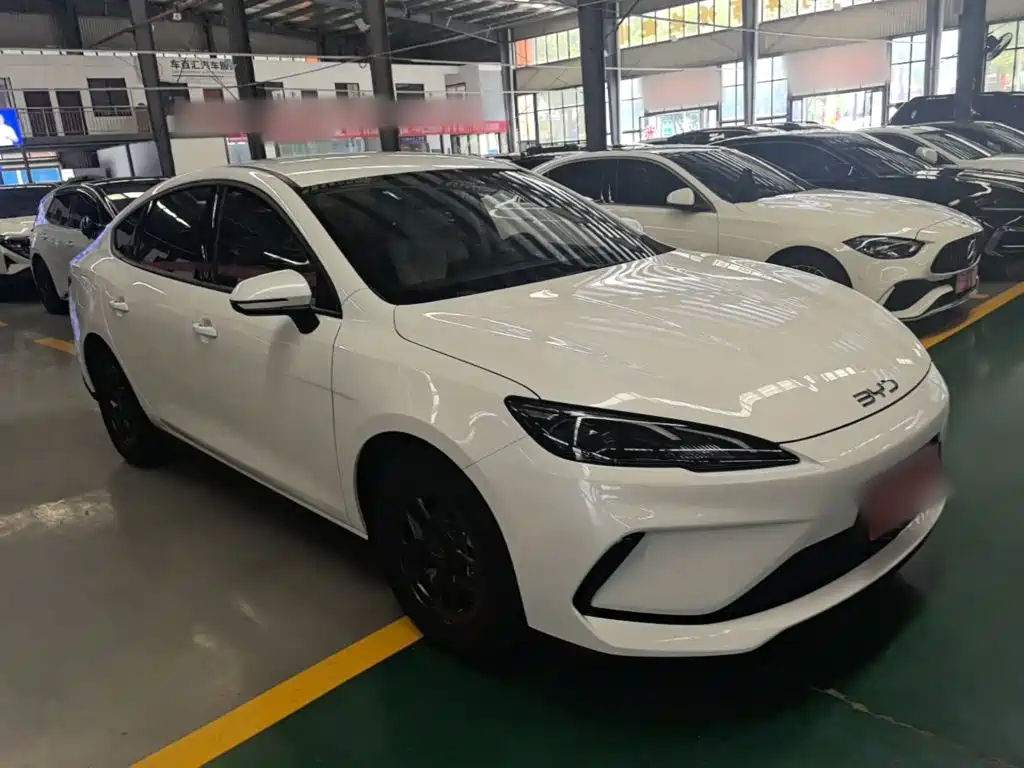 BYD Seal 05 DM-i — миниатюра 4