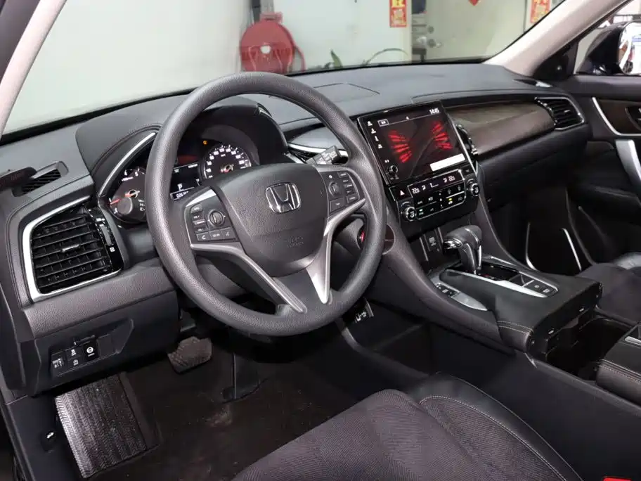 Honda Avancier — миниатюра 10
