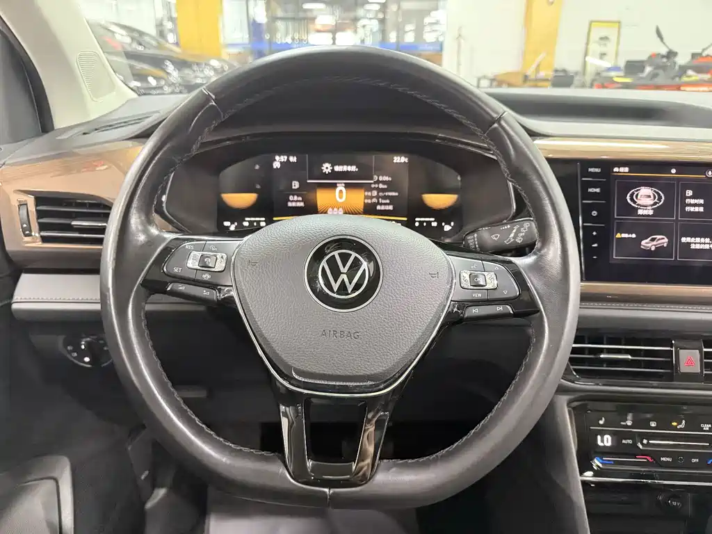 Volkswagen Tharu — миниатюра 14