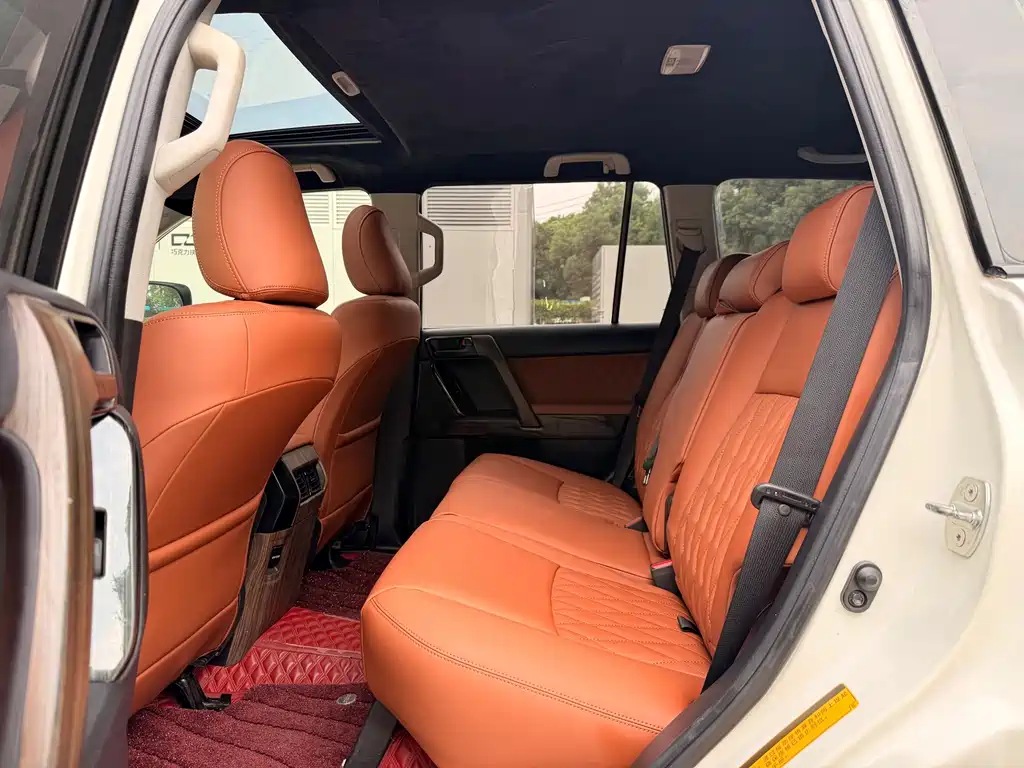 Toyota Prado — миниатюра 8
