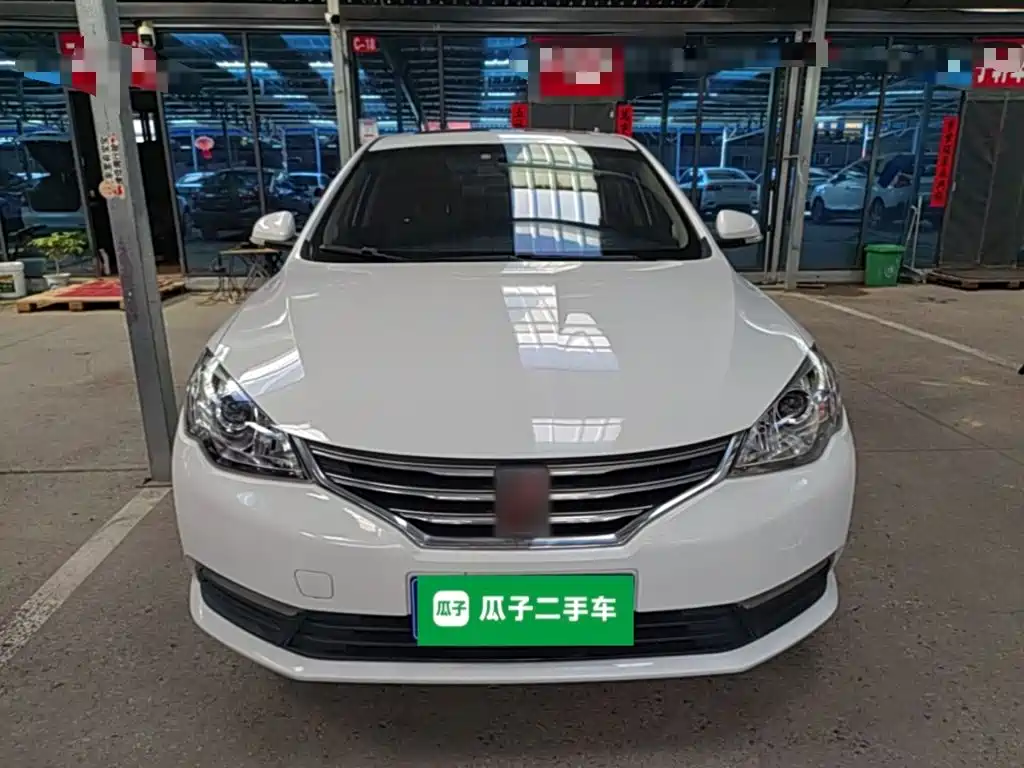 Roewe 360 — миниатюра 3