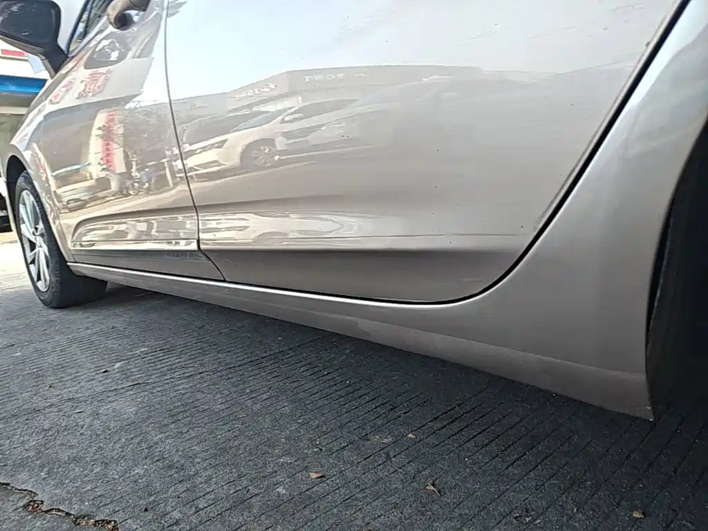 Buick Verano — миниатюра 22