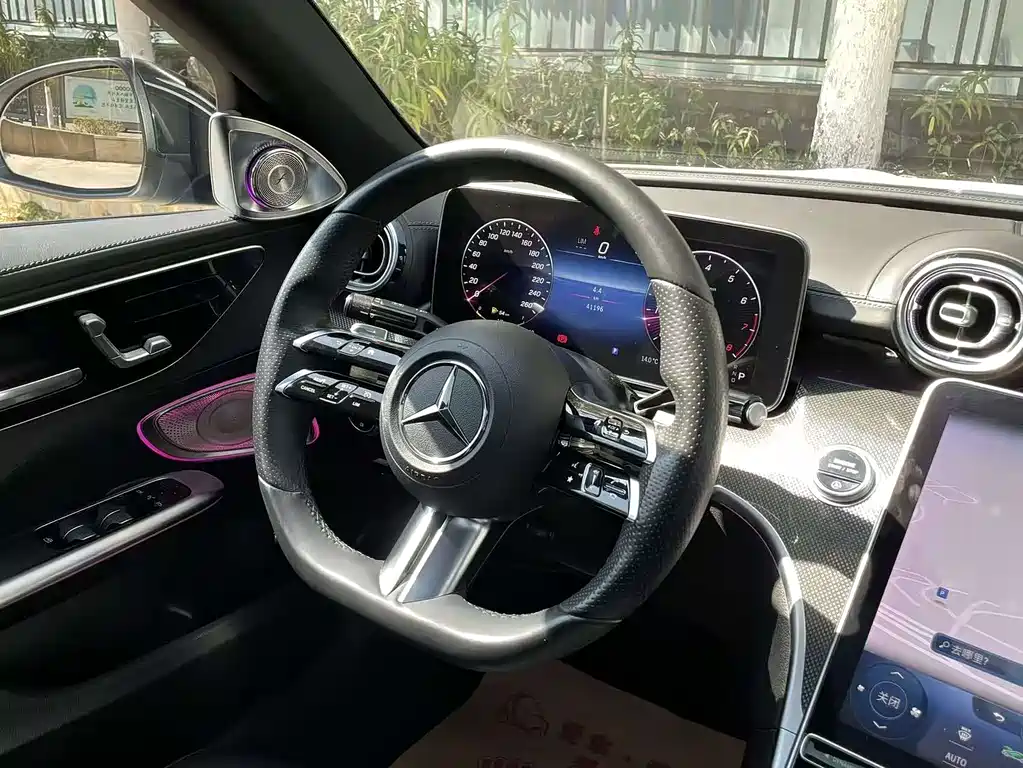 MERCEDES-BENZ C CLASS