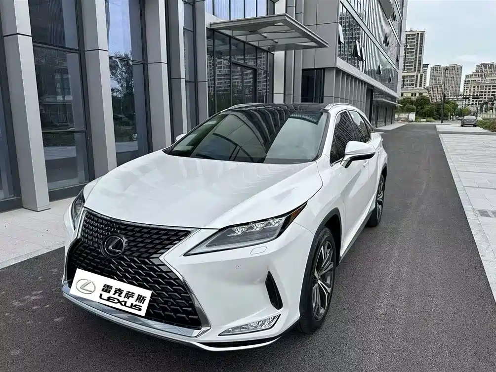Купить Lexus RX