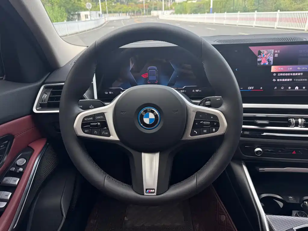 BMW i3 — миниатюра 17