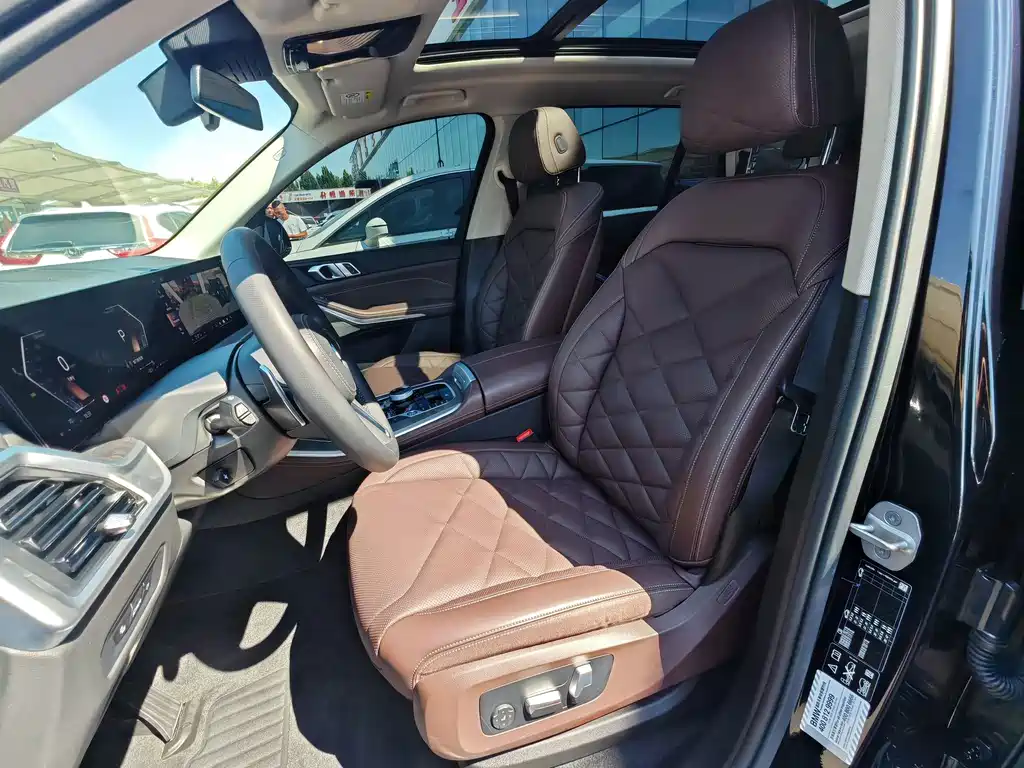 BMW X5 — миниатюра 8