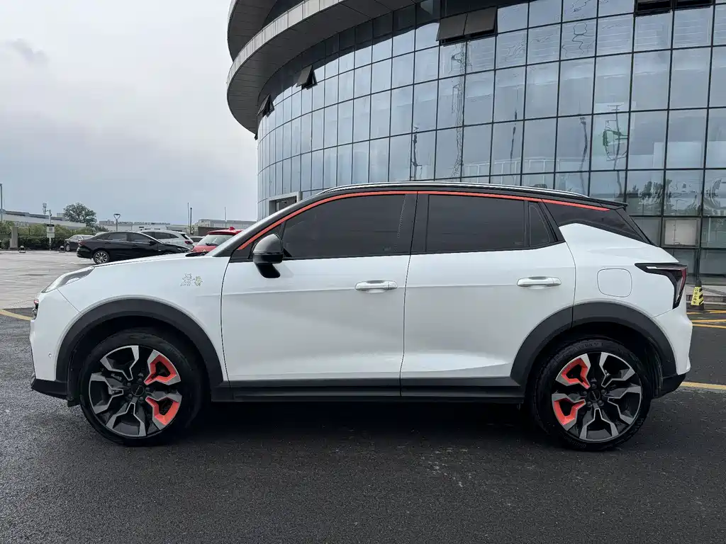 Lynk & Co 06 2020 1.5T Halo