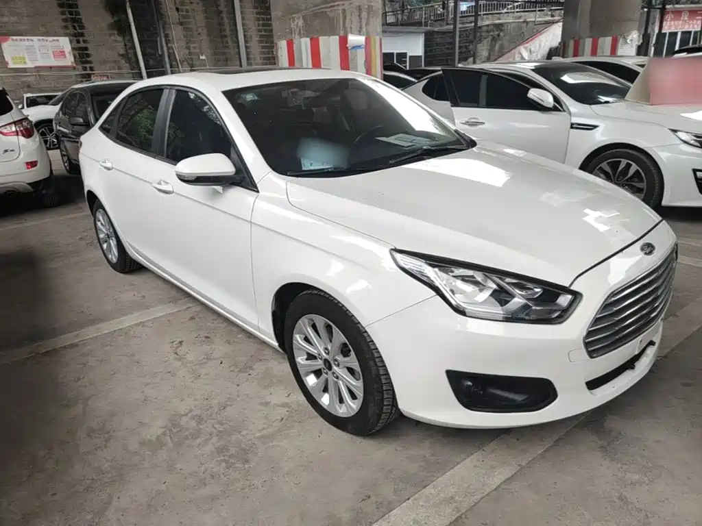 Ford Escort — миниатюра 4