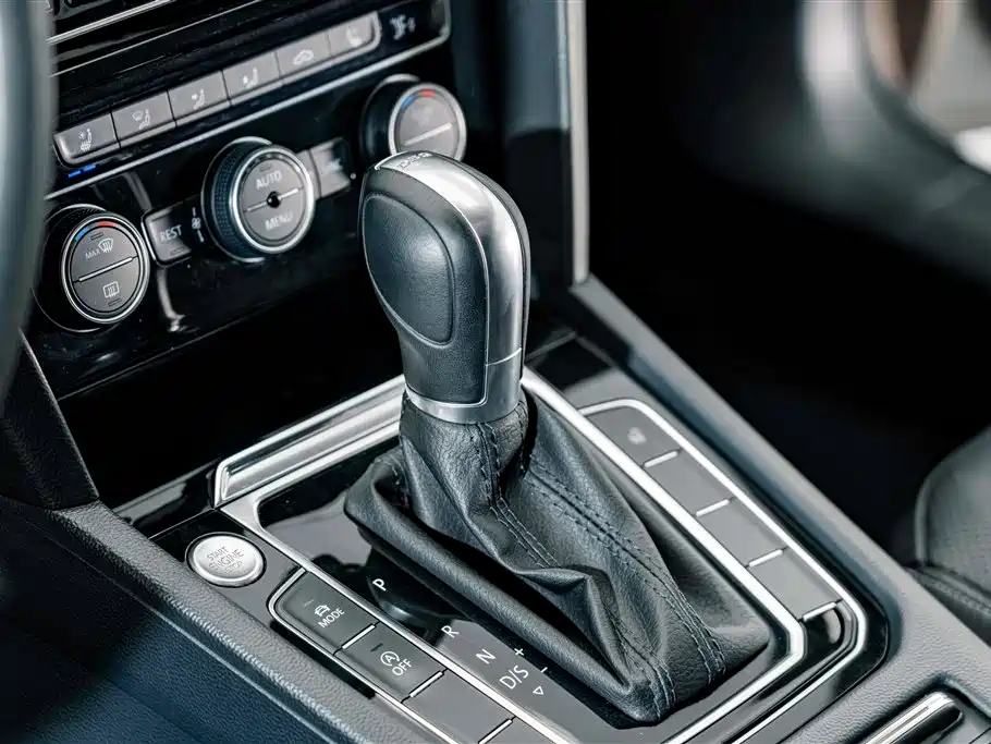 Volkswagen CC — миниатюра 14