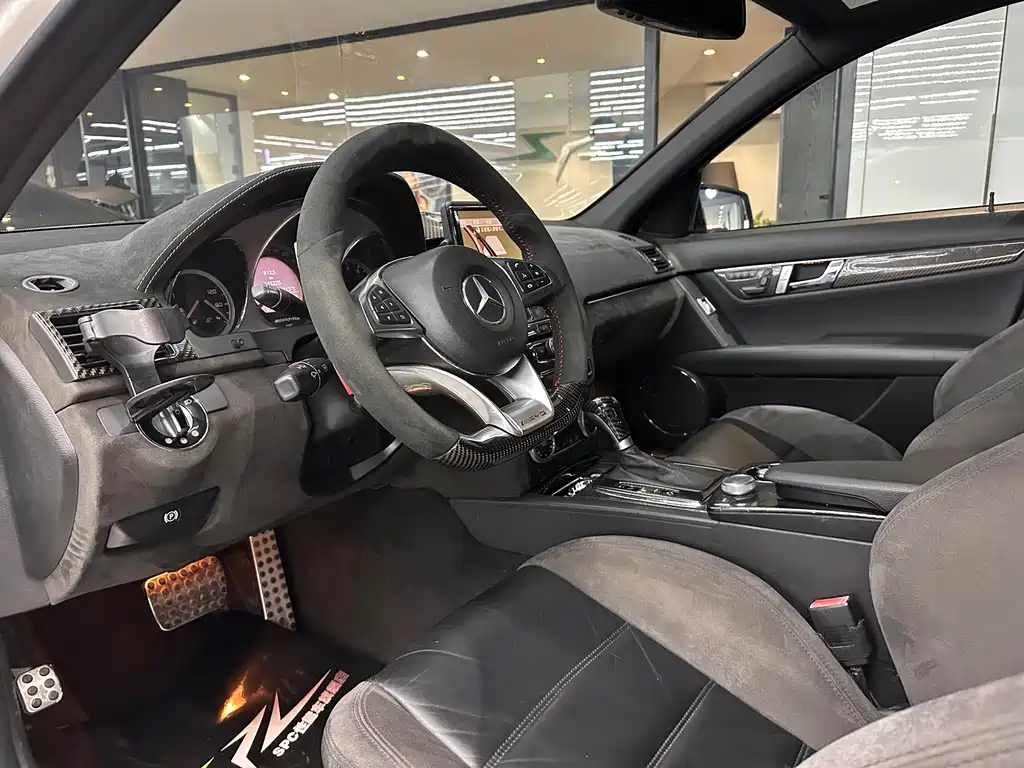 Mercedes-Benz C-Class A MG C AMG 2009 AMG C 63