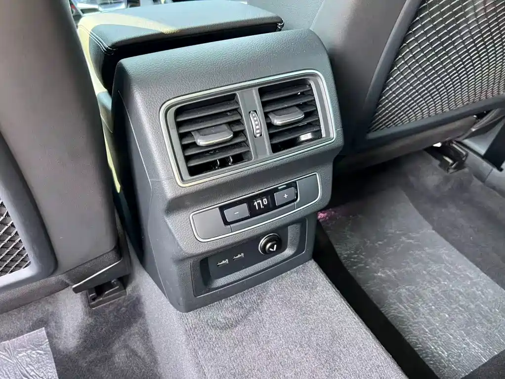 Audi Q5L — миниатюра 10