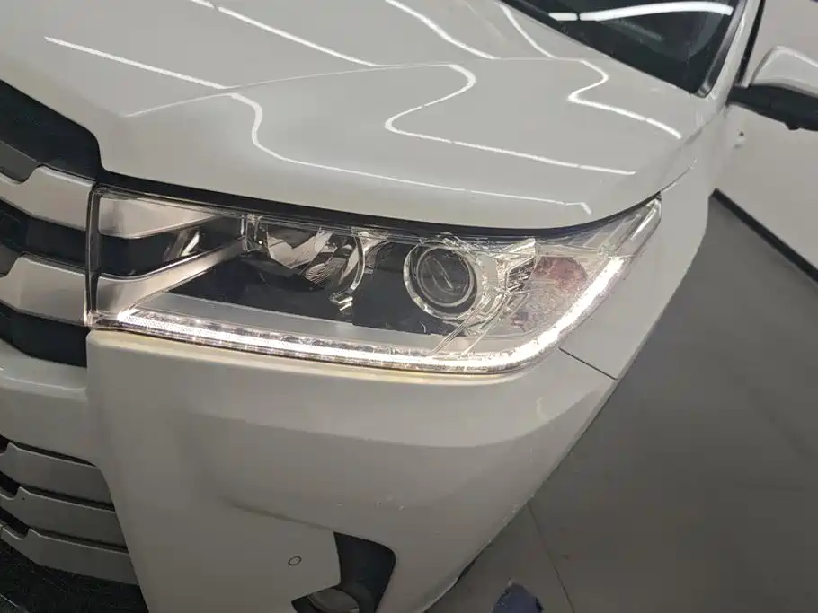 Toyota Highlander — миниатюра 5