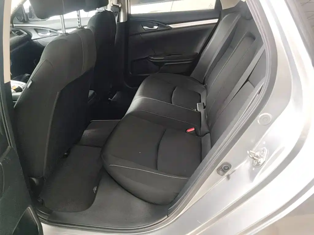 Honda Civic — миниатюра 17