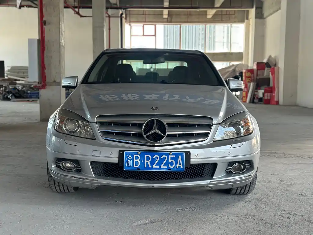 Mercedes-Benz C-Class — миниатюра 2