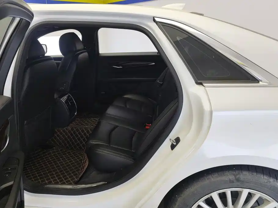 Cadillac CT6 — миниатюра 11