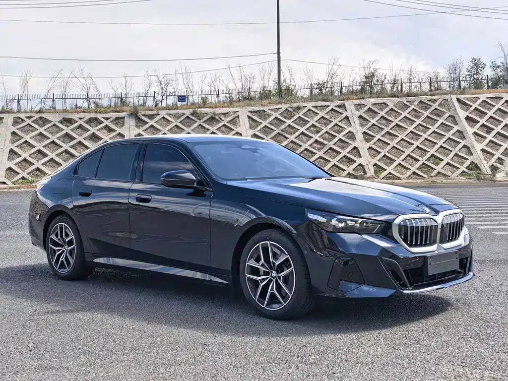 BMW 5 Series 5 2026 530i Lead M Sport