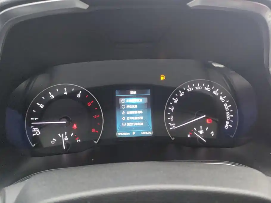 Wey Wey VV5 — миниатюра 14