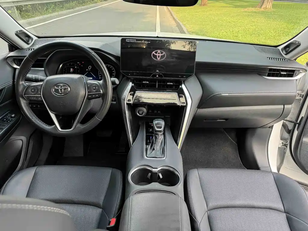 Toyota Venza — миниатюра 11