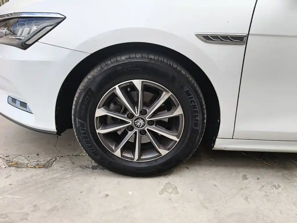 BYD Qin Pro NEV — миниатюра 23