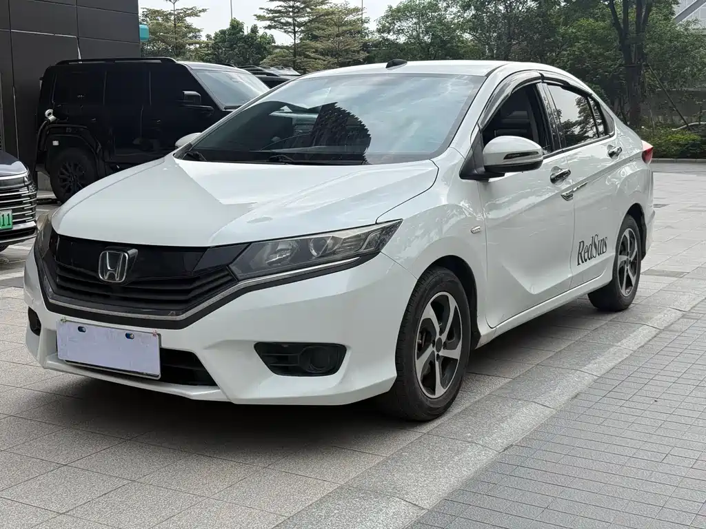 Honda Greiz 2017
