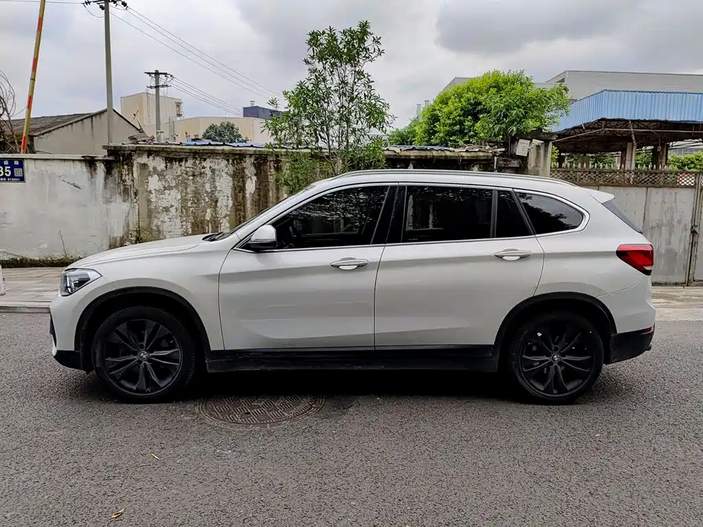 BMW X1 — миниатюра 3