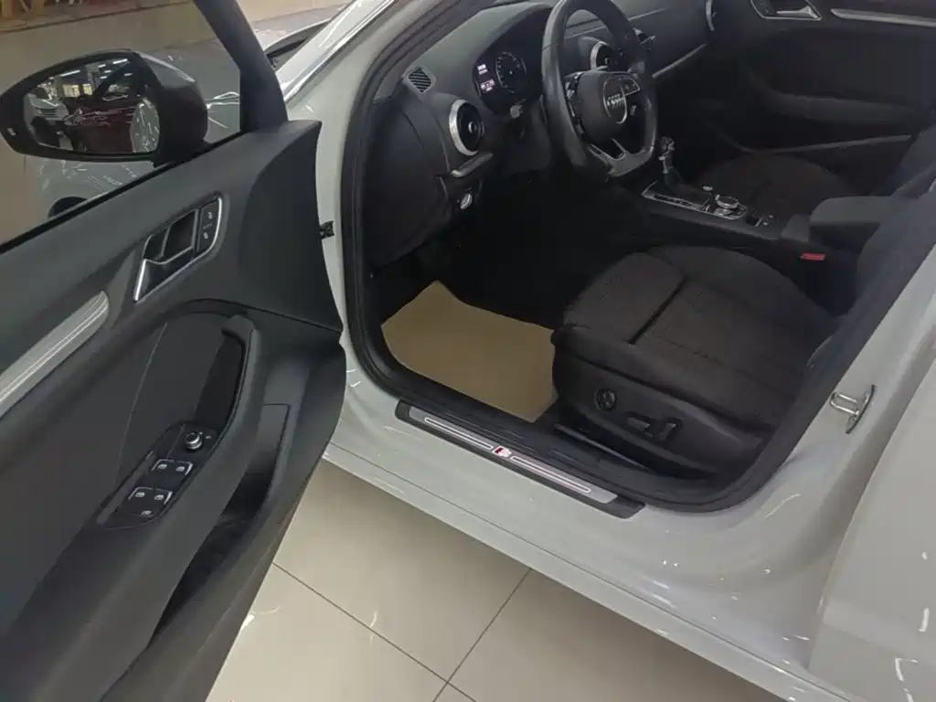 Audi A3 — миниатюра 16