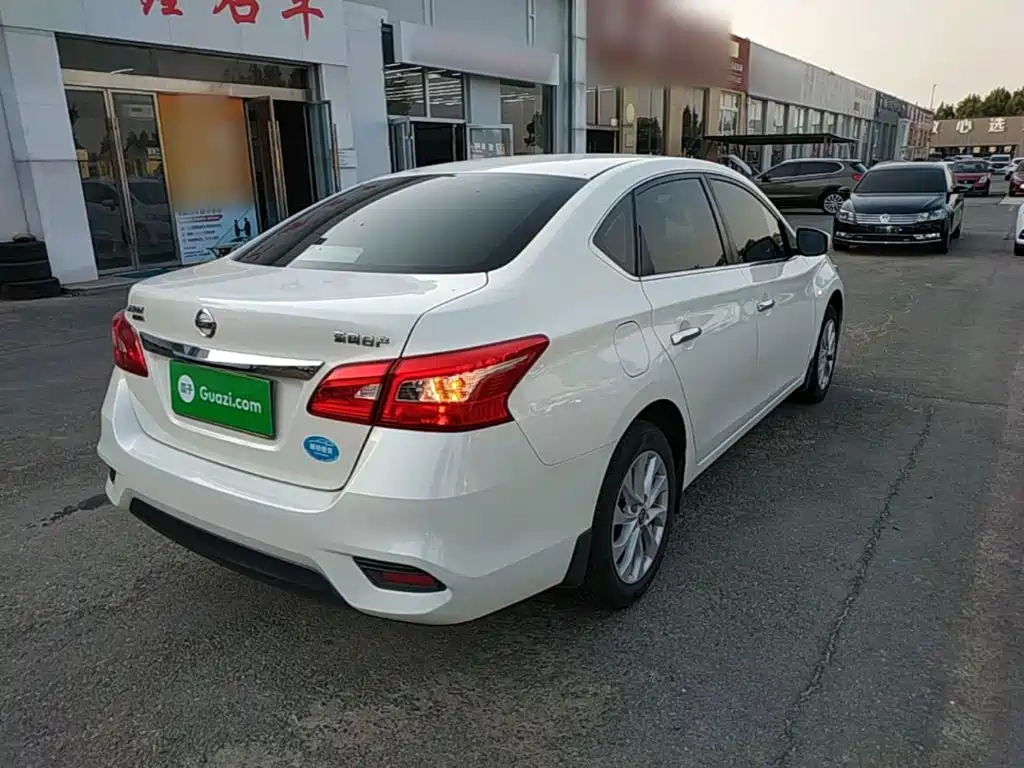 Nissan Sylphy — миниатюра 7