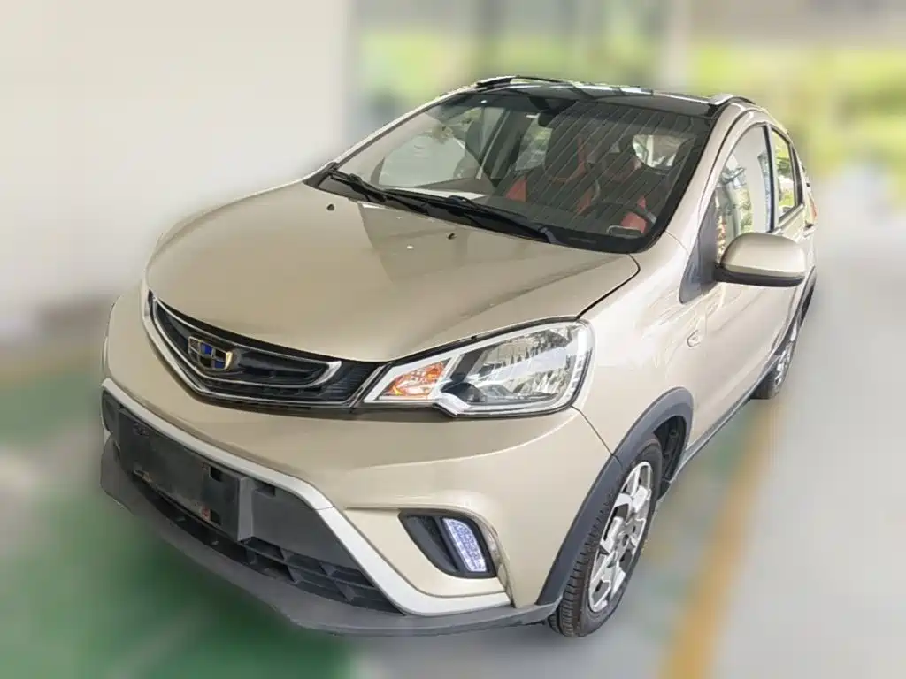 Geely Vision X1 — миниатюра 3
