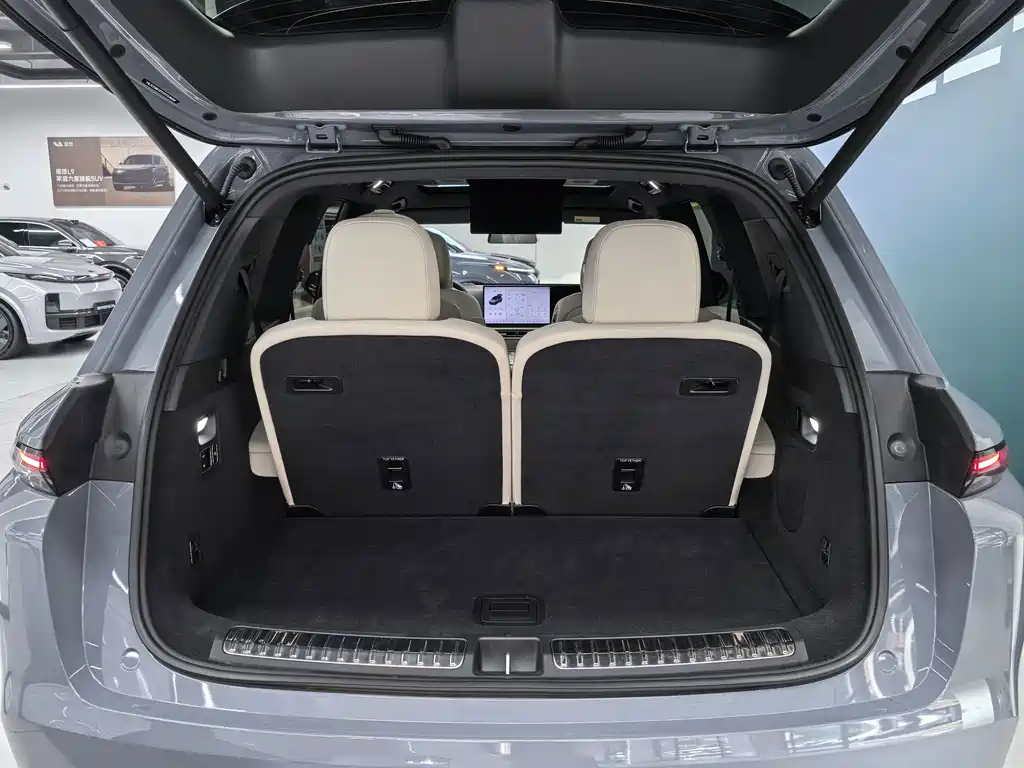 Li Auto Li L8 — миниатюра 6