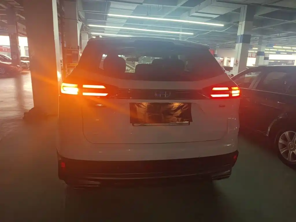 Geely Boyue — миниатюра 6
