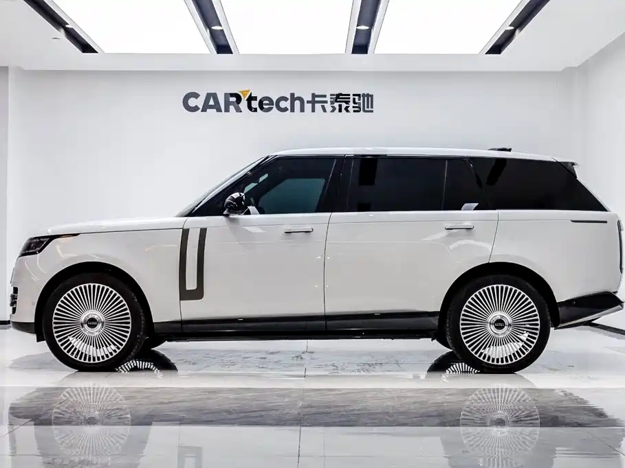 Land Rover Range Rover — миниатюра 3