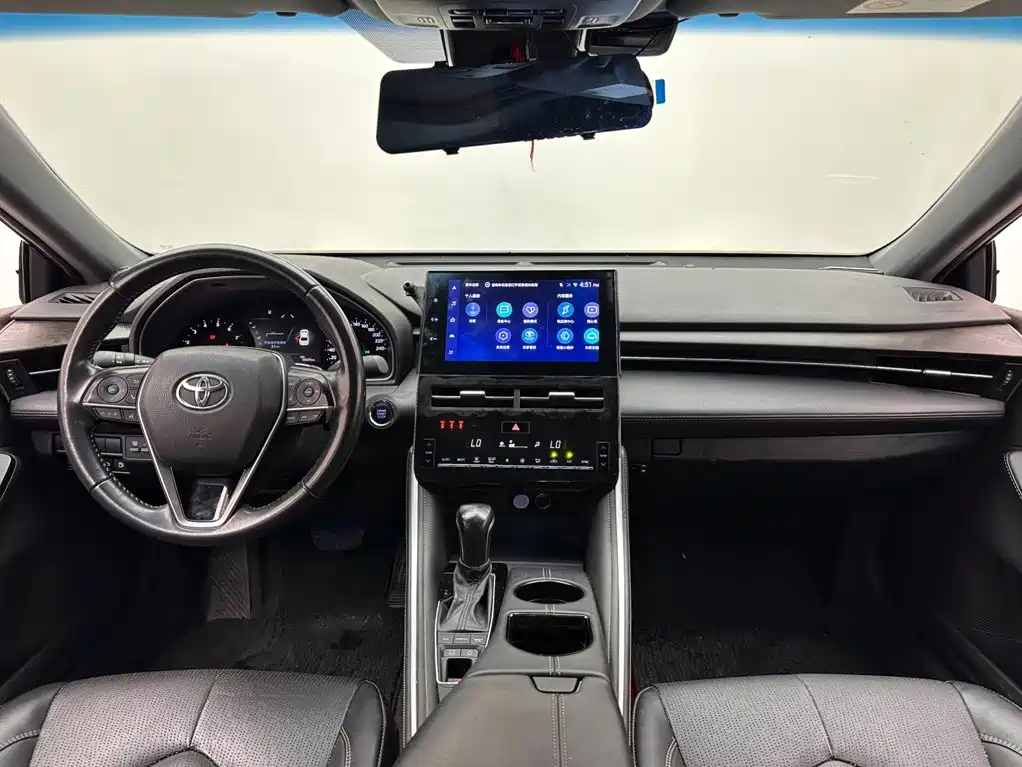 Toyota Avalon — миниатюра 10