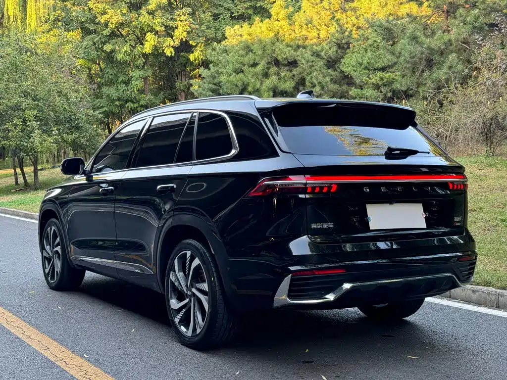 Geely Xingyue L — миниатюра 19