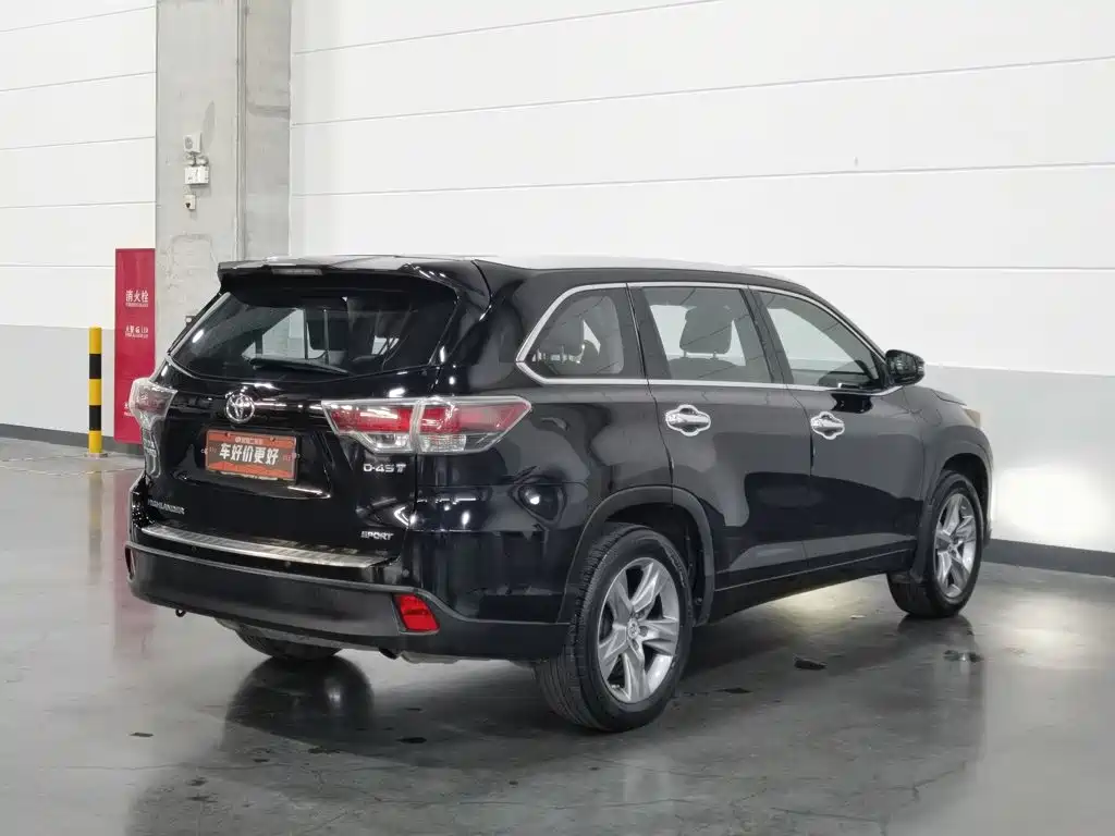 Toyota Highlander — миниатюра 2