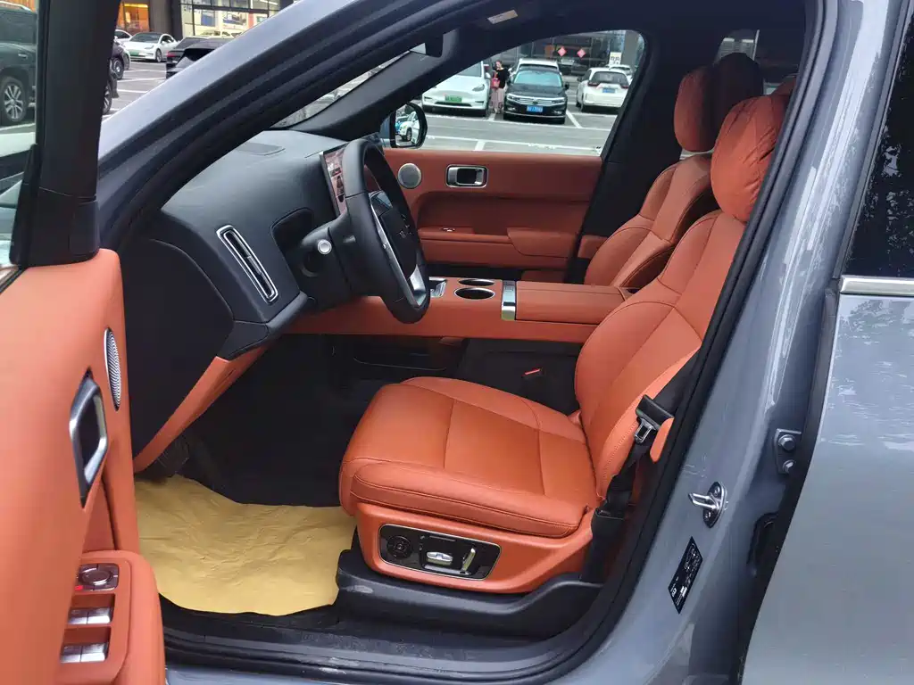 Li Auto Li L8 — миниатюра 9