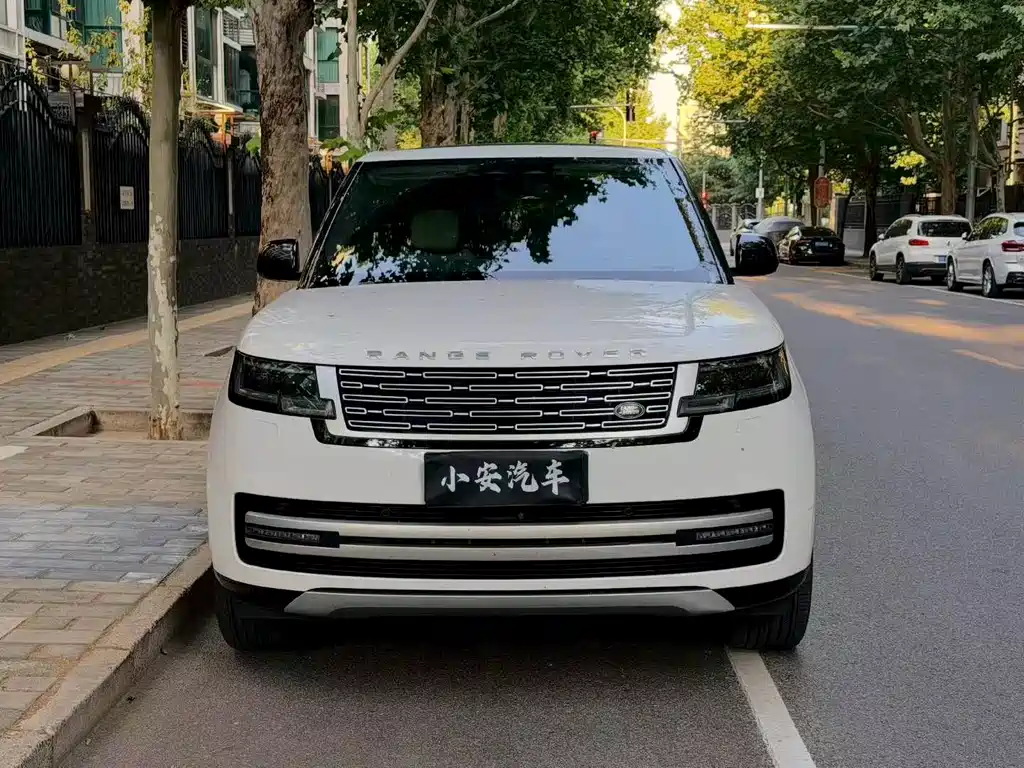 Land Rover Range Rover — миниатюра 2