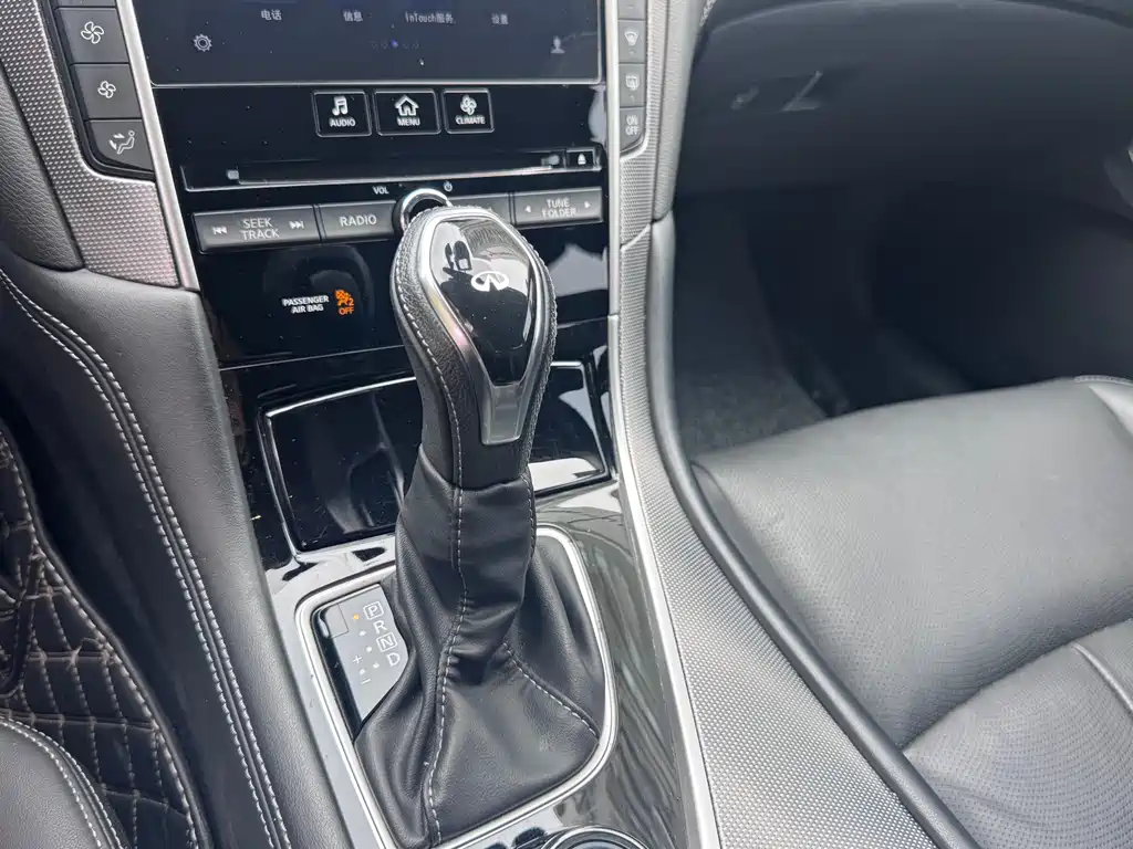 Infiniti Q50L — миниатюра 14