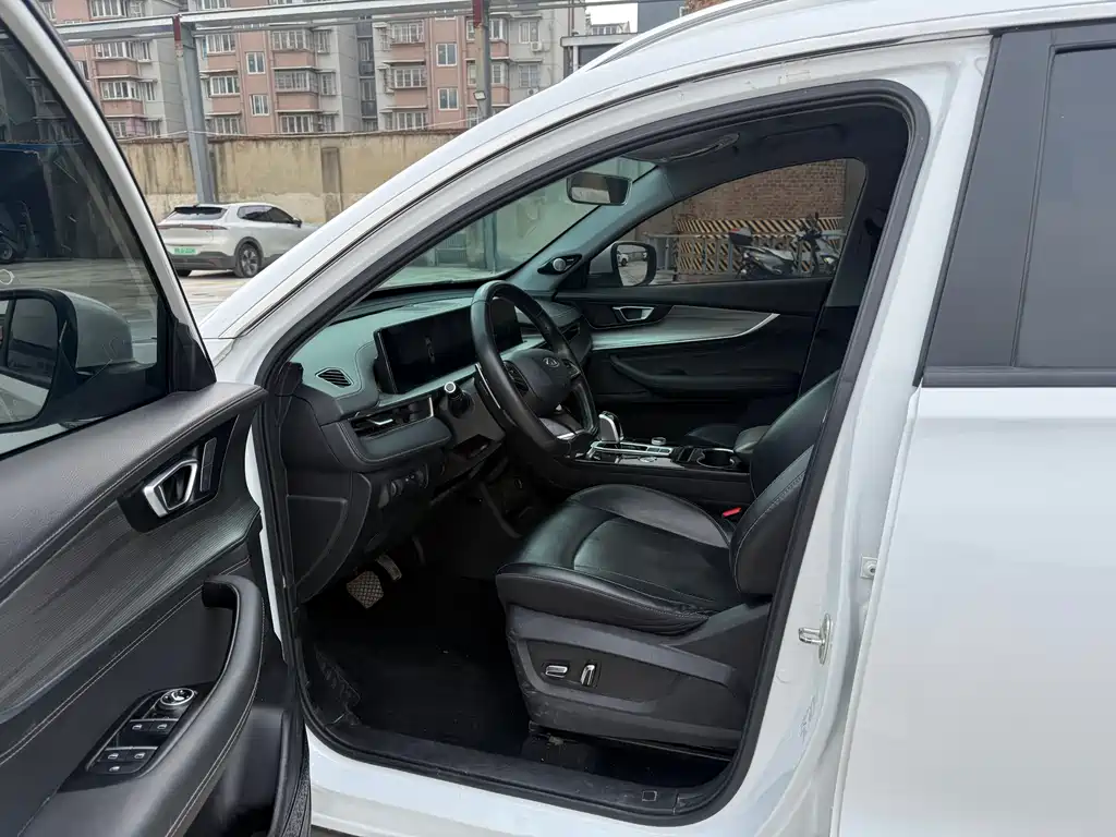 CHERY TIGGO 8 PLUS