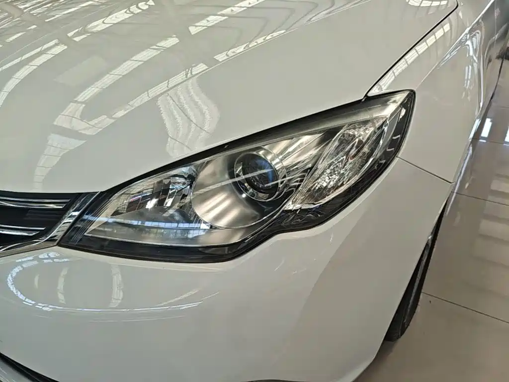 Roewe 360 — миниатюра 24