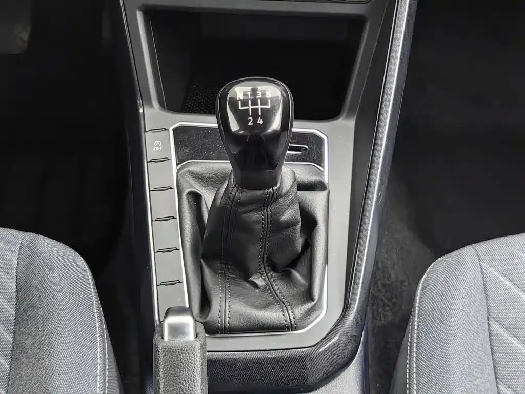 Volkswagen Lavida — миниатюра 13