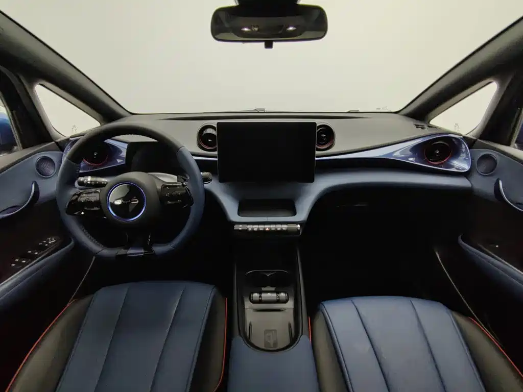 BYD Dolphin — миниатюра 5