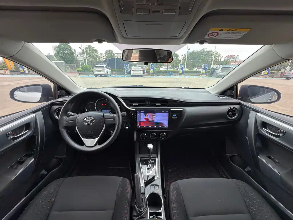 Toyota Corolla — миниатюра 8