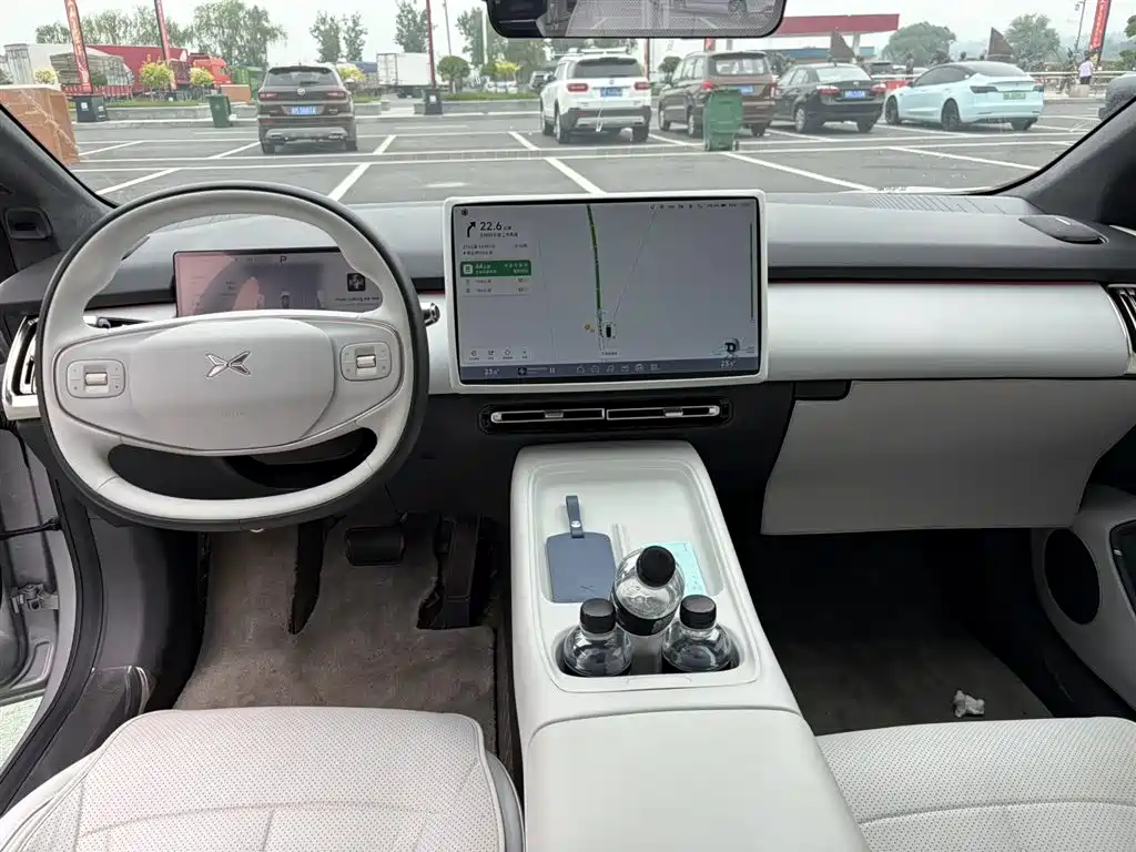Xpeng P7 + 2024 Max
