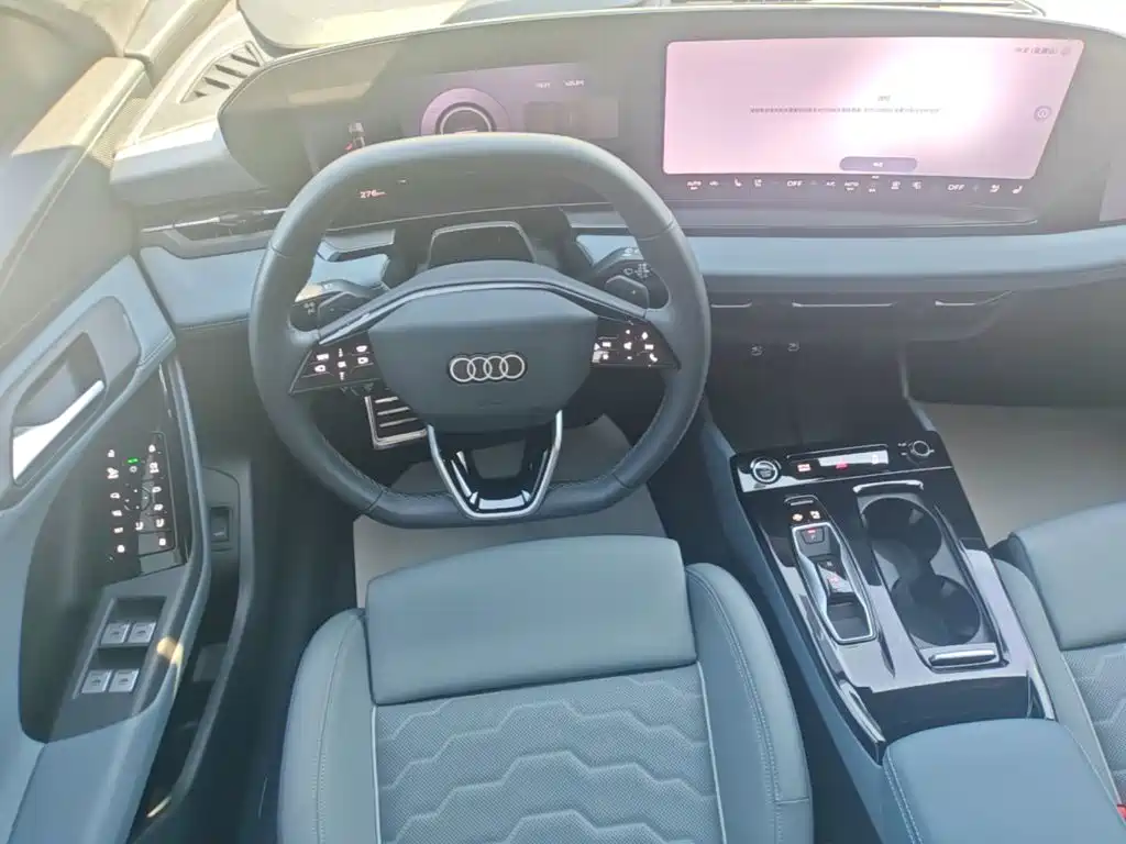 Audi Q6L e-tron — миниатюра 15