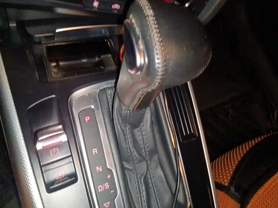 Audi A4L — миниатюра 16