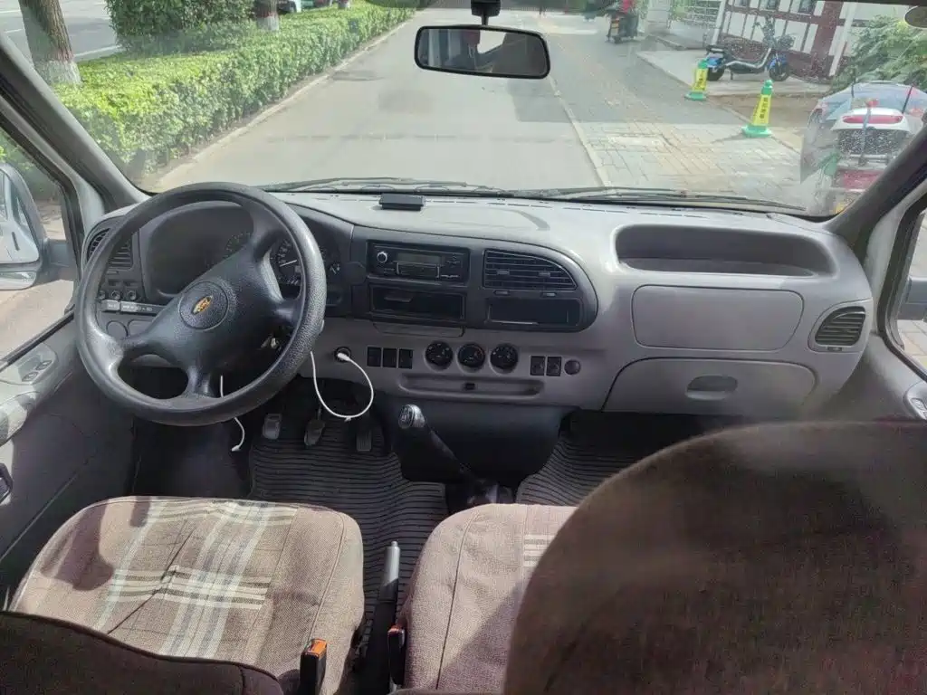 Ford Transit Classic — миниатюра 13